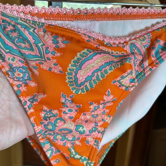 Billabong Low Rise Orange Pink Blue Paisley Ruched String Bottoms Size Large - Picture 2 of 5